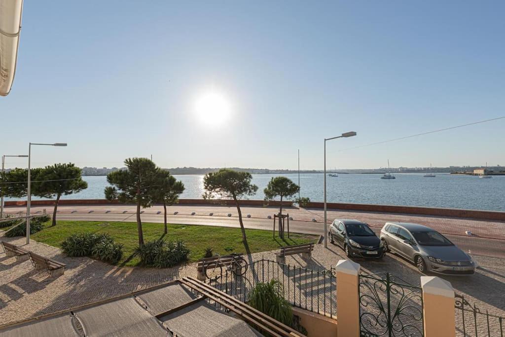 Duplex Em Baia Do Seixal * Seixal (Setubal)
